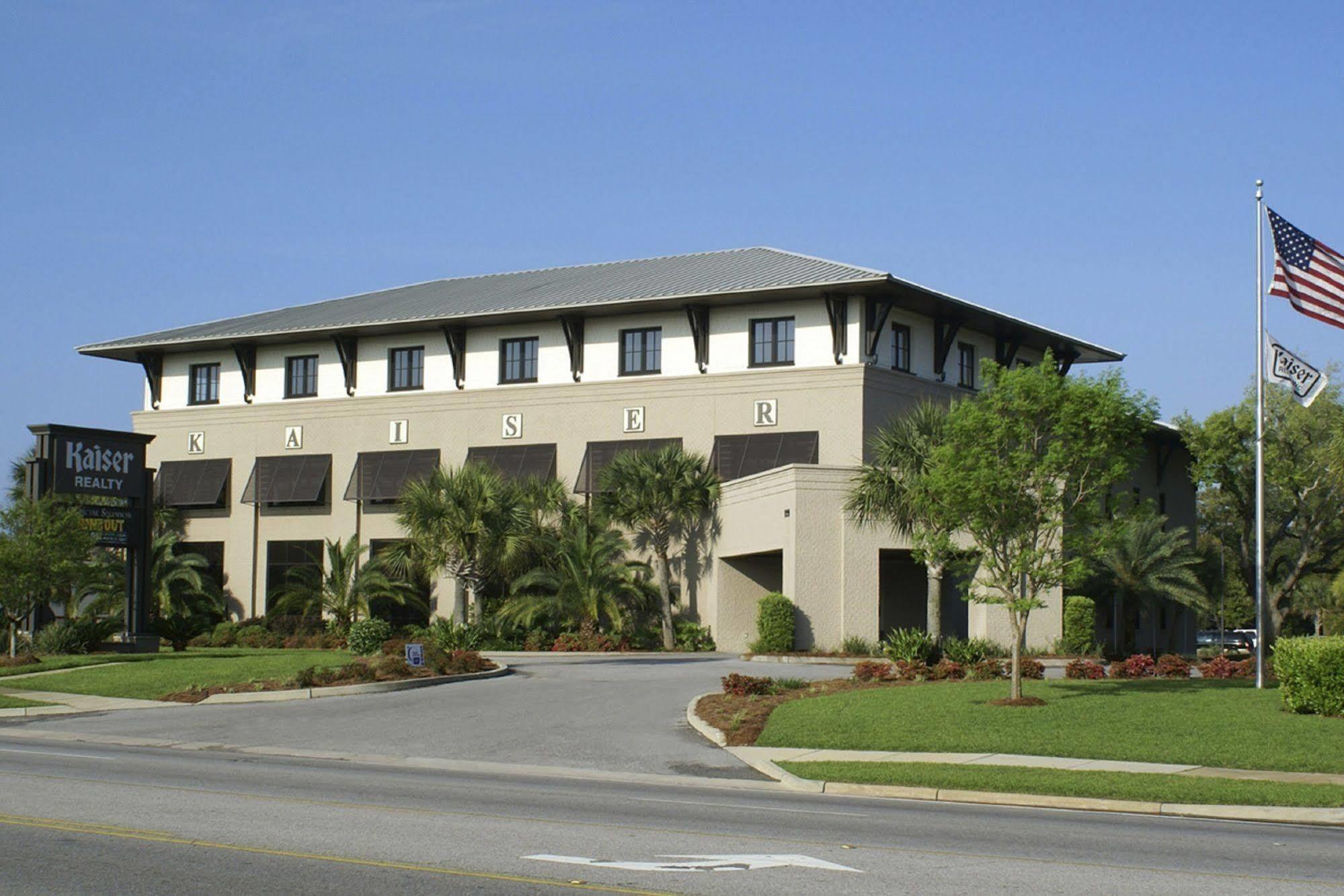 Seawind Condominiums By Resortquest Gulf Shores Exterior photo